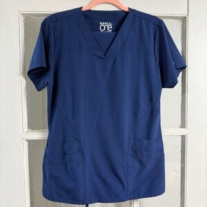 Navy BARCO One scrub set